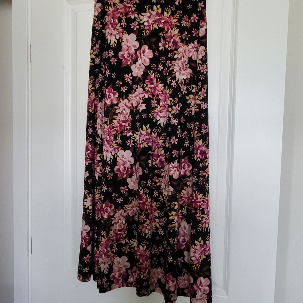 Skirt black label Maxi